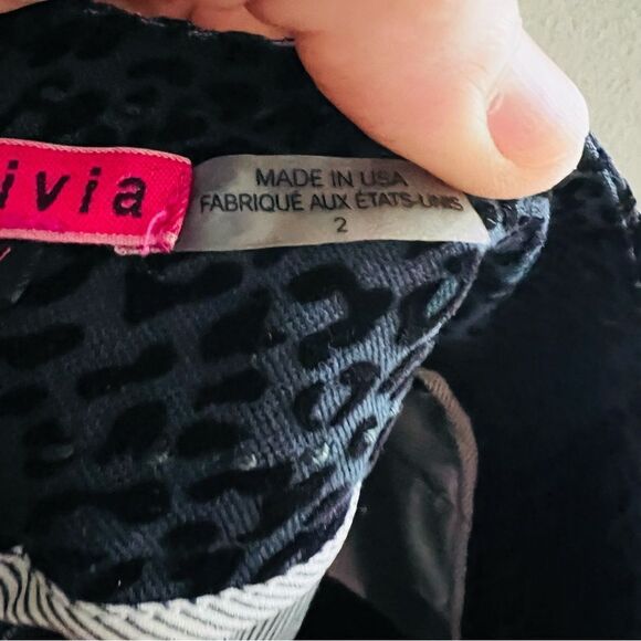 Alice + Olivia Women's Black/Gray Cheetah Print Pants Size 2 - Picture 9 of 9